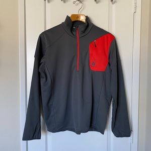 Men’s pull over fleece jacket.